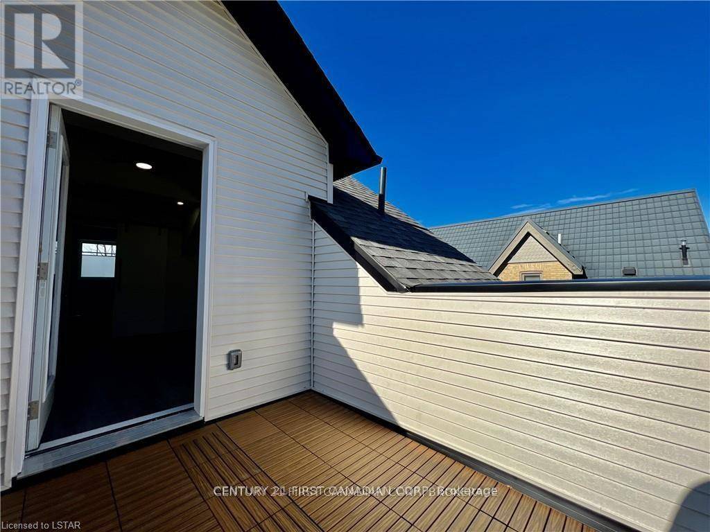 London East (east F), ON N6A1M7,166 Central AVE #3