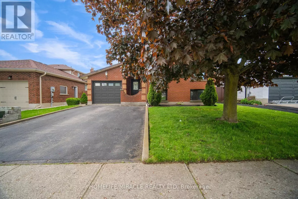 Cambridge, ON N1P1A3,39 SOUTHVIEW CRESCENT