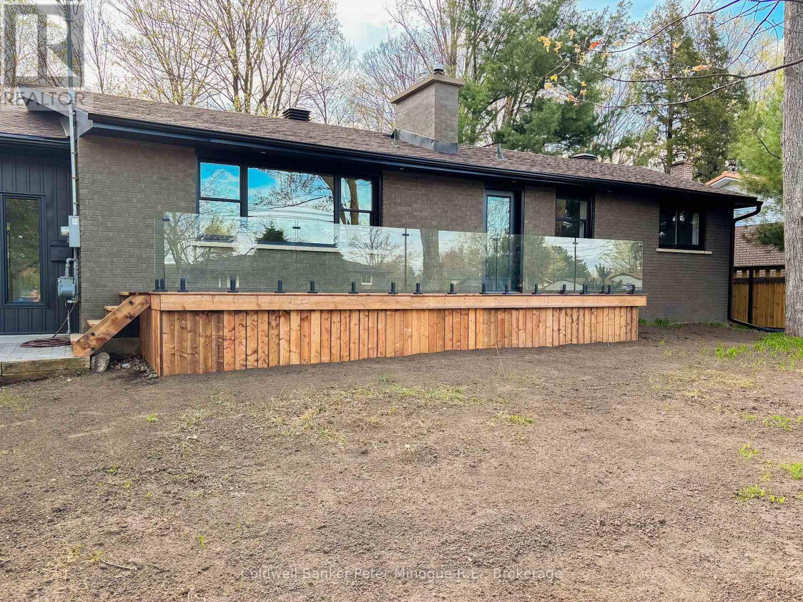 316 GREENHILL AVENUE, North Bay (airport), ON P1C1J4