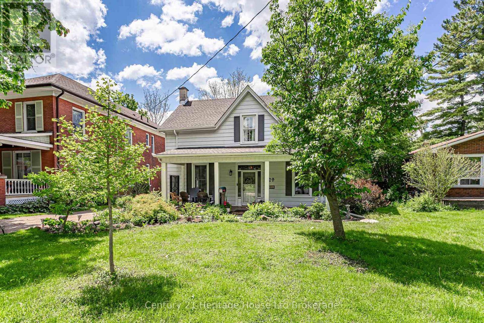 Woodstock (woodstock - North), ON N4S6C1,129 DELATRE STREET