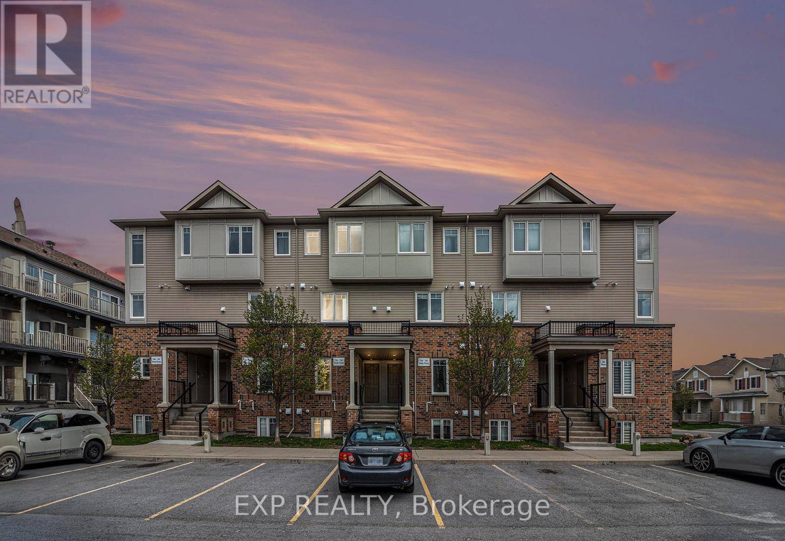 250 SHANLY PRIVATE, Ottawa, ON K2J5X6