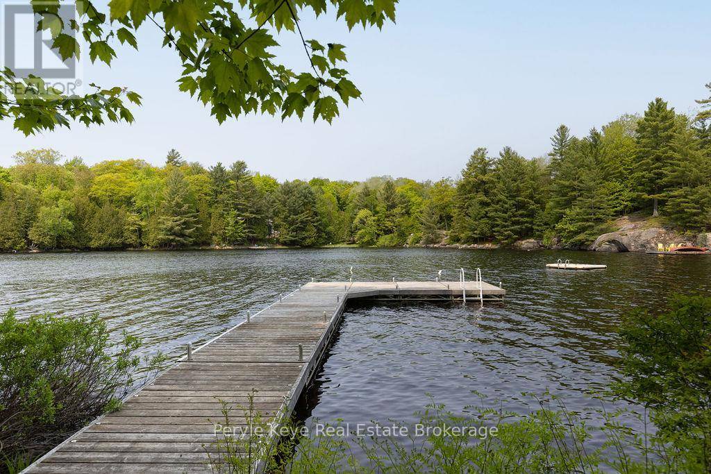 Lake Of Bays (mclean), ON P0B1A0,1042 S MENOMINEE ROAD