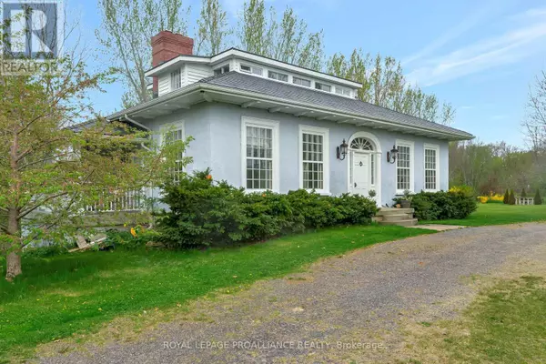 Prince Edward County (ameliasburgh), ON K0K2T0,1479 LAKESIDE DRIVE