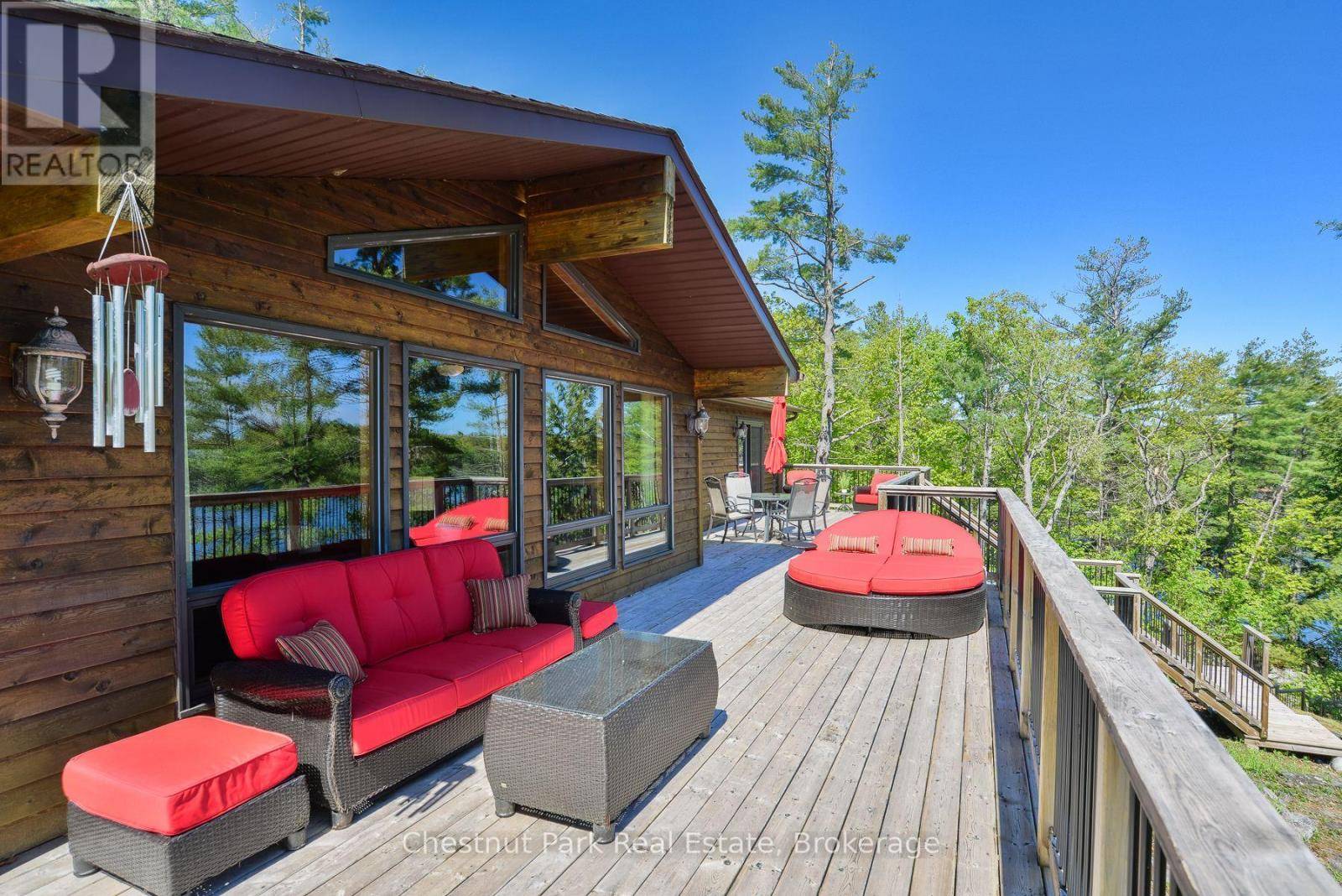 Gravenhurst (muskoka (s)), ON P1P1R2,1106 LAWLAND HTS ROAD