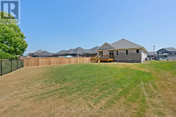 St. Thomas, ON N5R0P7,25 DUNNING WAY