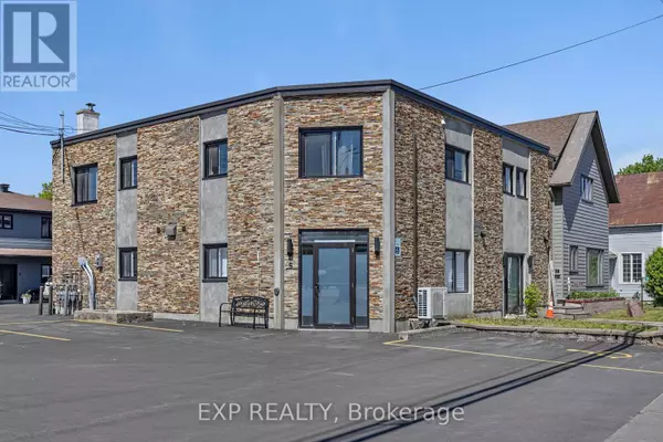 Ottawa, ON K0A2T0,6610 FOURTH LINE ROAD