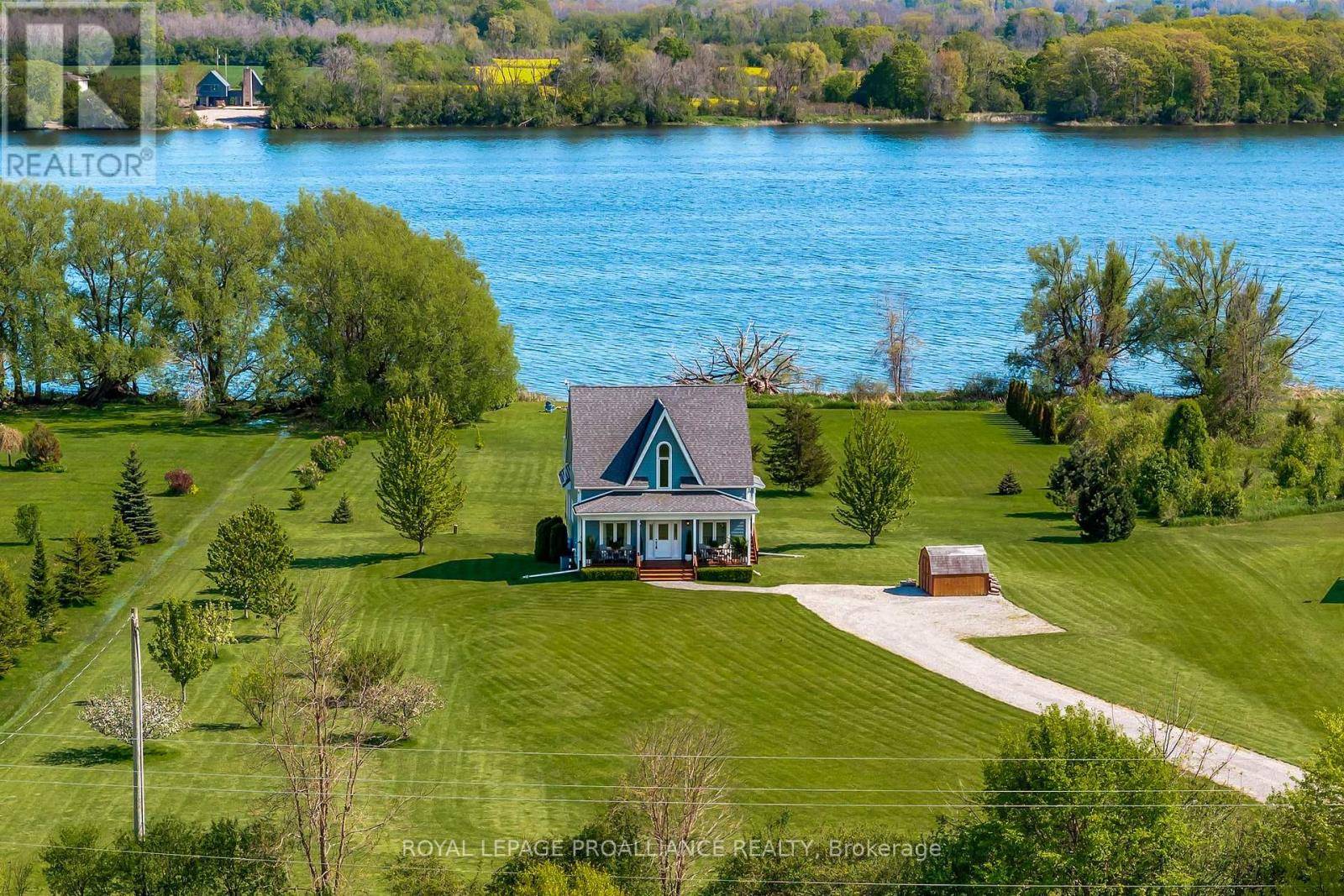 Prince Edward County (hillier), ON K0K2J0,19337 LOYALIST PARKWAY