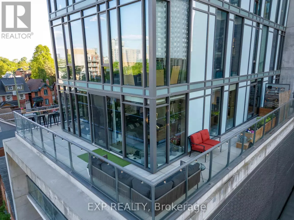 Ottawa, ON K1R5V9,224 Lyon ST North #516