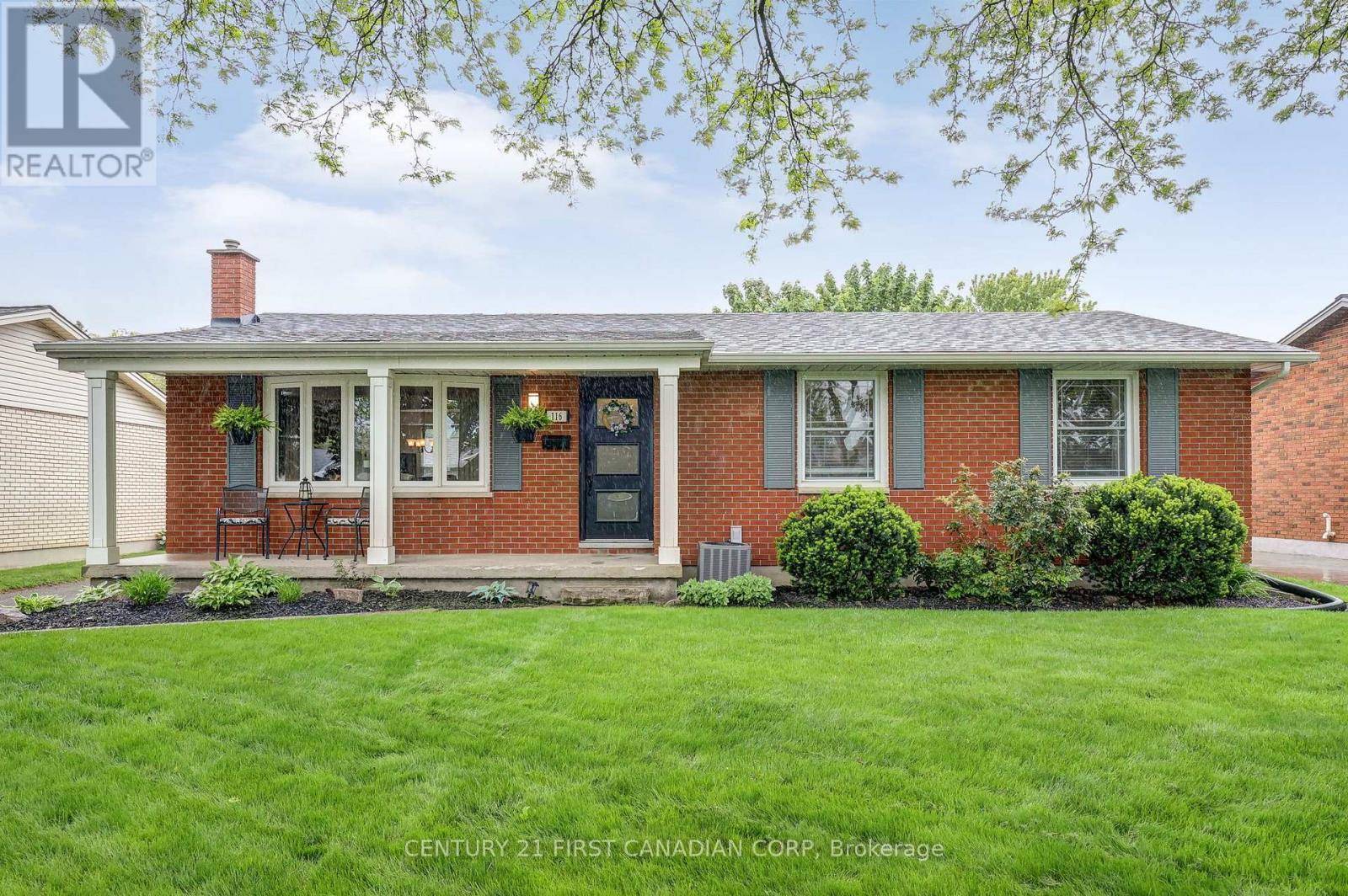 116 DOWNING CRESCENT, London South (south S), ON N6C3C8