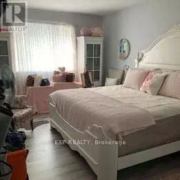 Welland, ON L3C3B7,579 Clare AVE #514