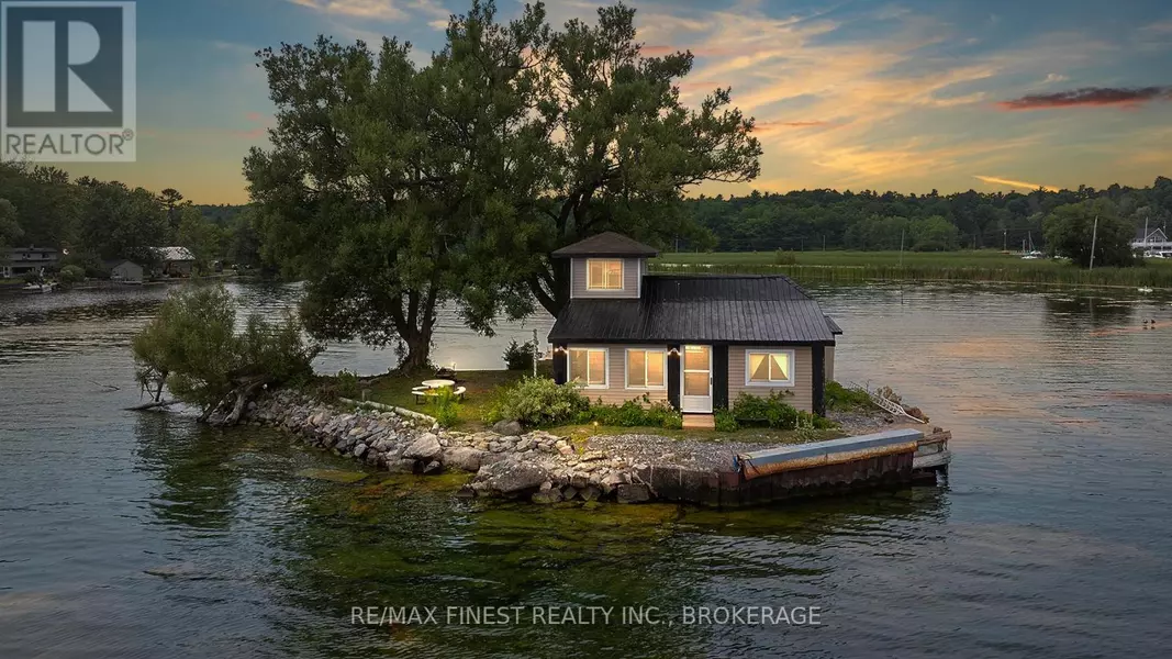 1A ISLAND BATEAU, Kingston (kingston East (incl Cfb Kingston)), ON K7L4V1