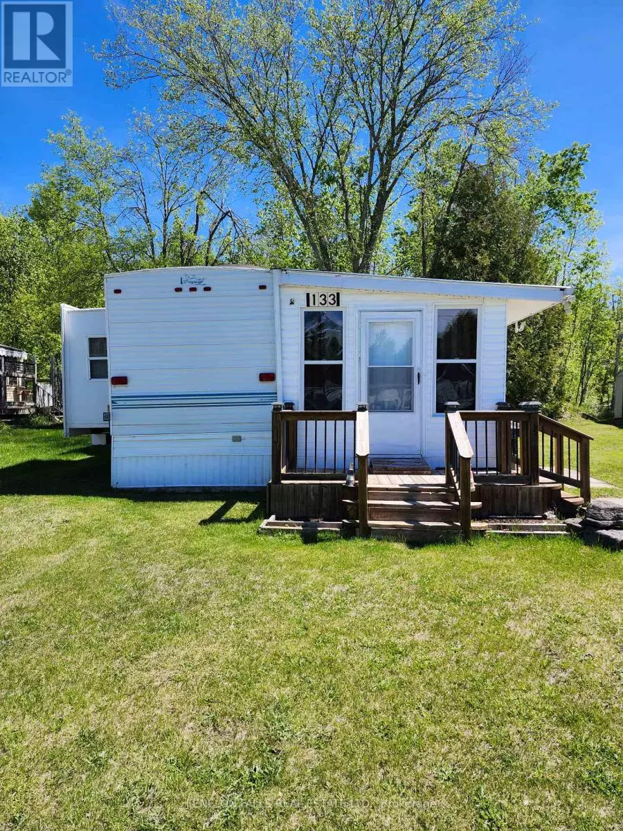 Kawartha Lakes (somerville), ON K0M1N0,1802 County Road 121 RD #133