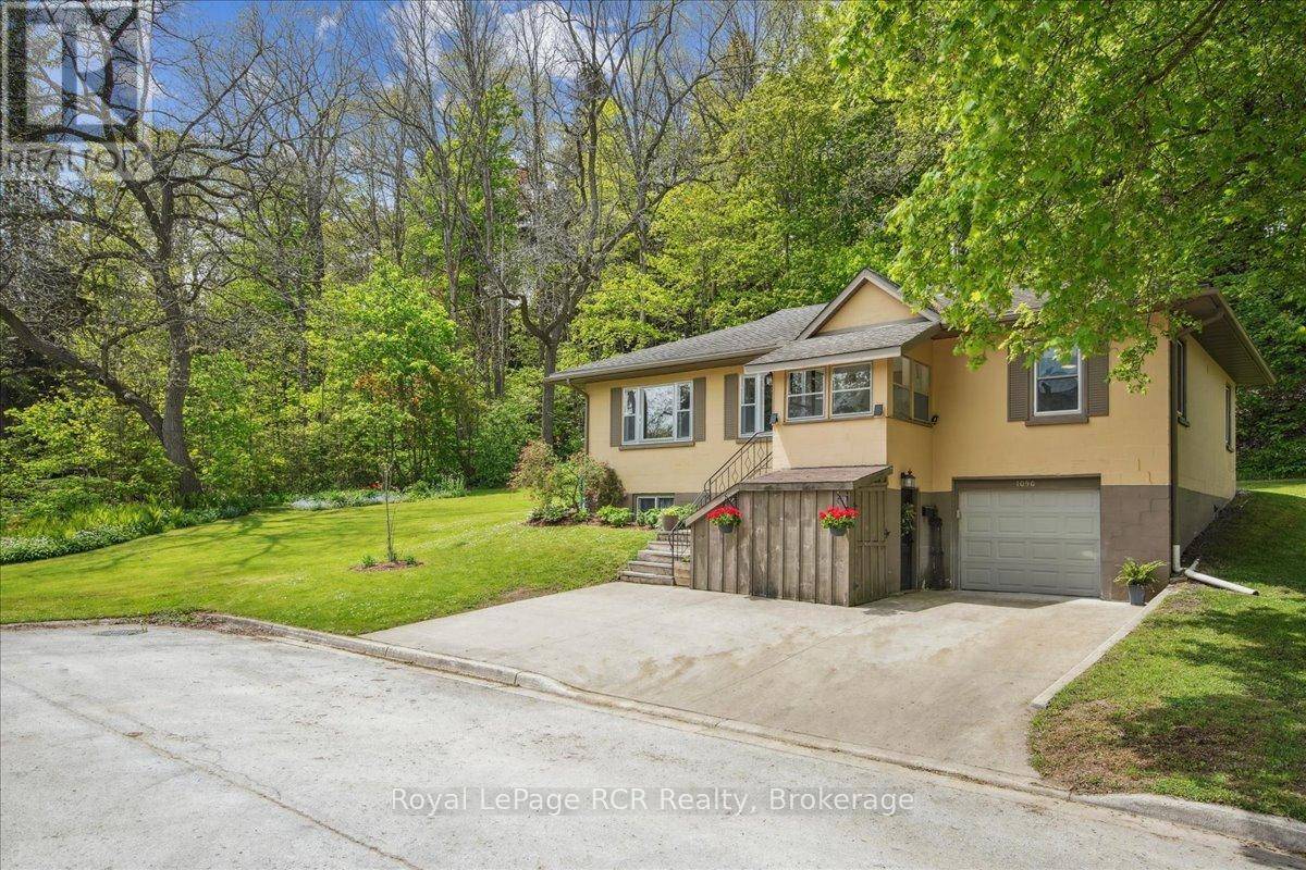 Owen Sound, ON N4K5A1,1050 4TH A AVENUE W