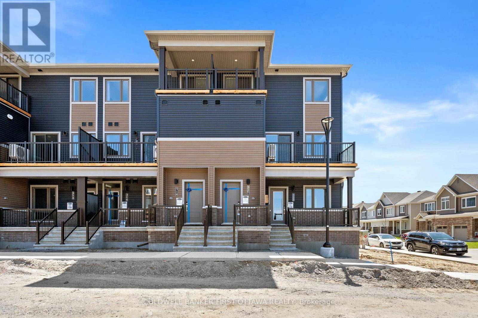 320 LILLIAN FREIMAN PRIVATE, Ottawa, ON K2J6Z8