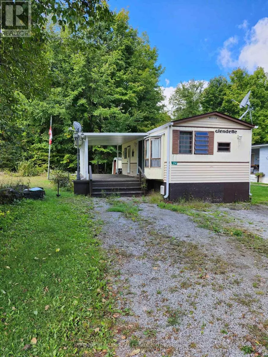 Kawartha Lakes (fenelon Falls), ON K0M1N0,1802 County Road 121 RD #314