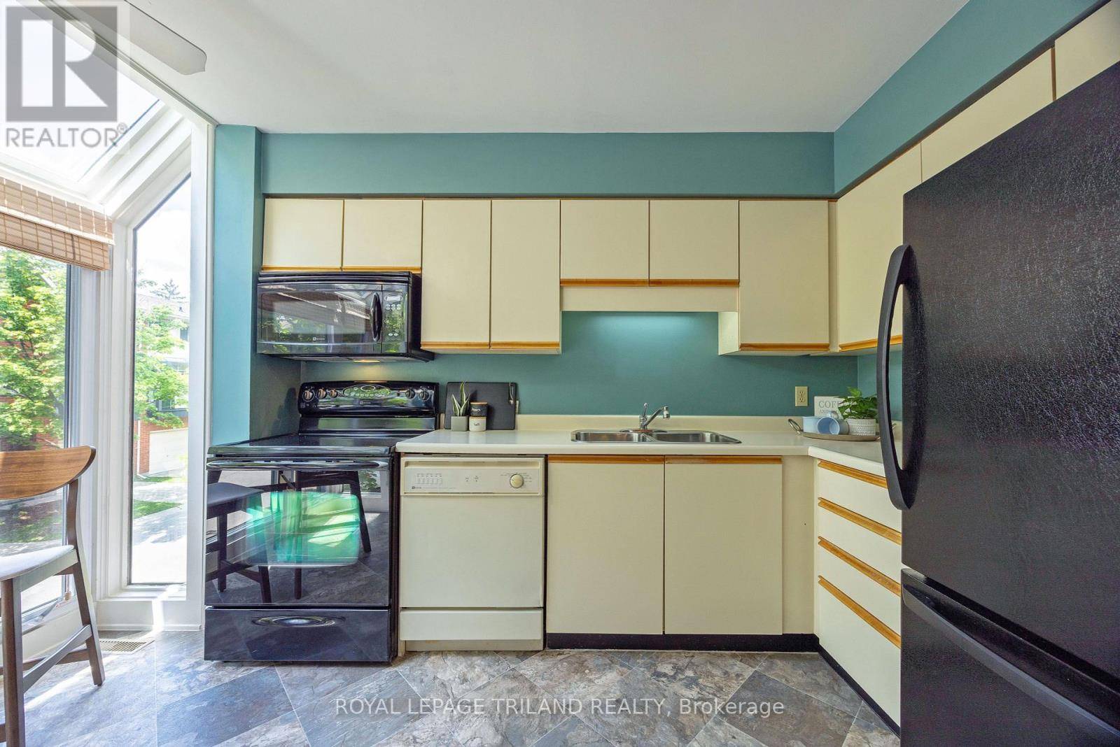 London North (north G), ON N5X3T9,683 Windermere RD #23