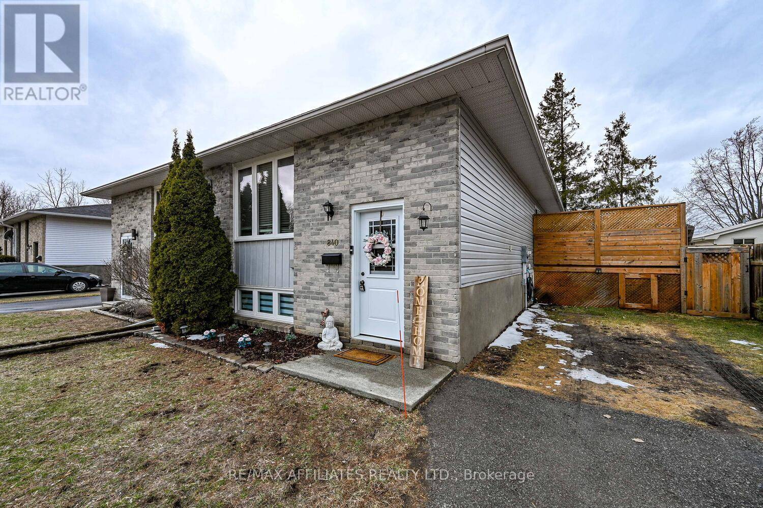 Brockville, ON K6V6H5,840 Macodrum DR #LOWER UNIT
