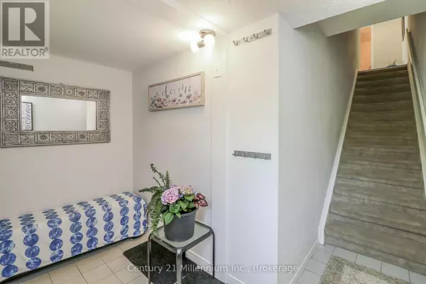 Blue Mountains, ON L9Y0P8,107 Wintergreen PL #210