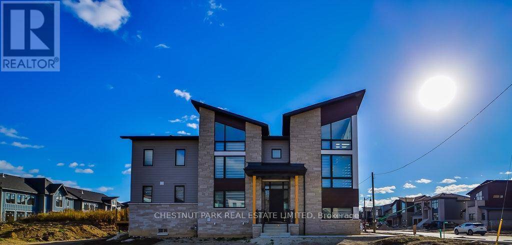 100 STONELEIGH DRIVE, Blue Mountains, ON L9Y5J6