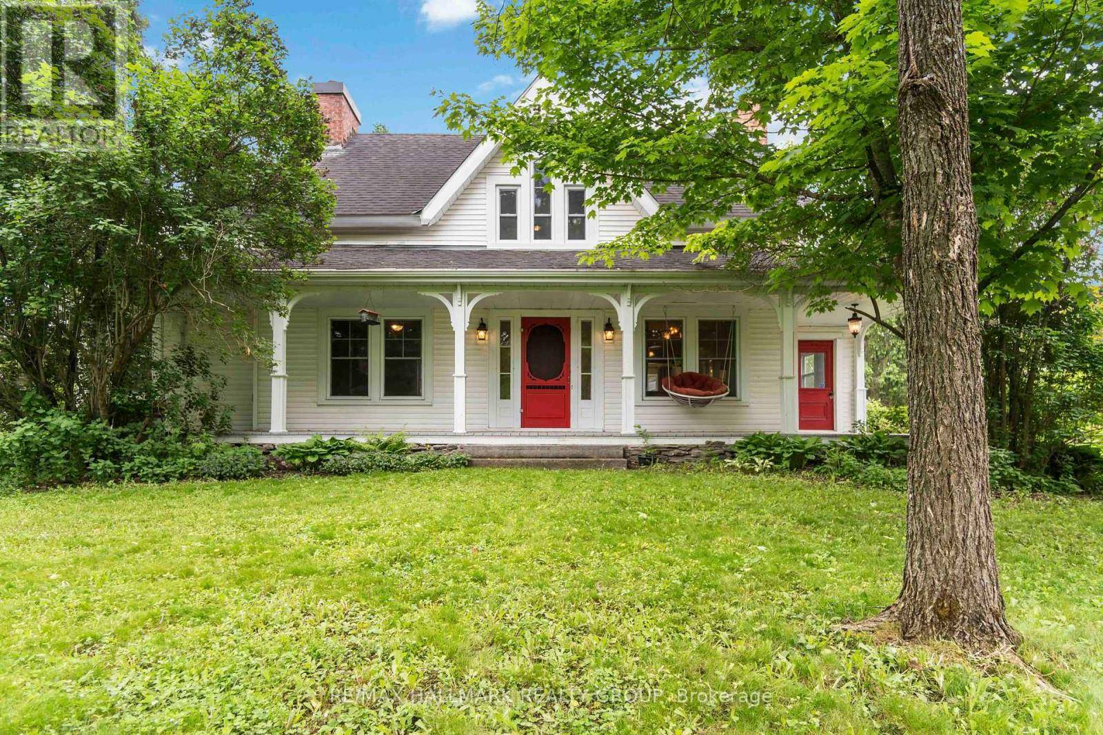 689 FRONT ROAD W, Champlain, ON K0B1K0