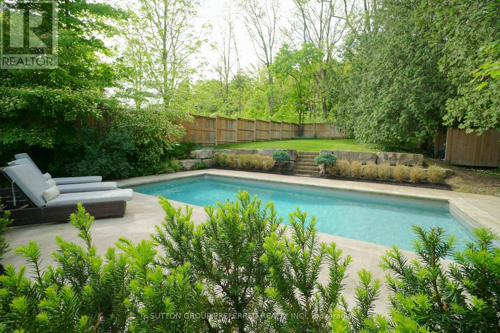London South (south C), ON N6K1A3,762 SPRINGBANK DRIVE