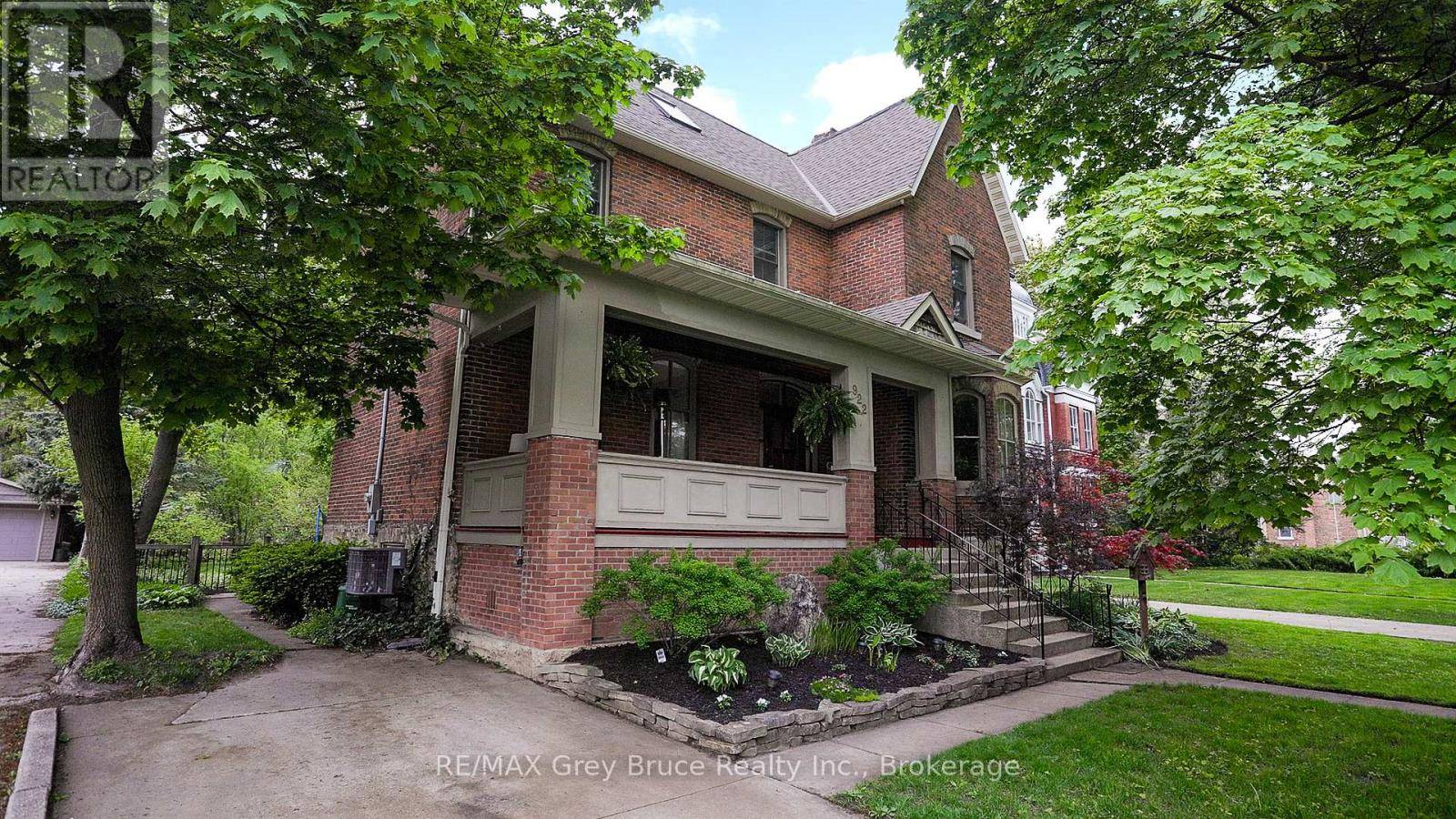 922 3RD AVENUE W, Owen Sound, ON N4K4P6