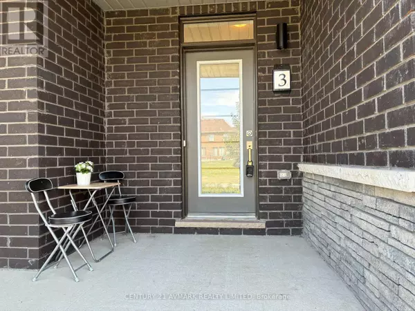 Niagara Falls (brown), ON L2H3T8,7789 Kalar RD #3