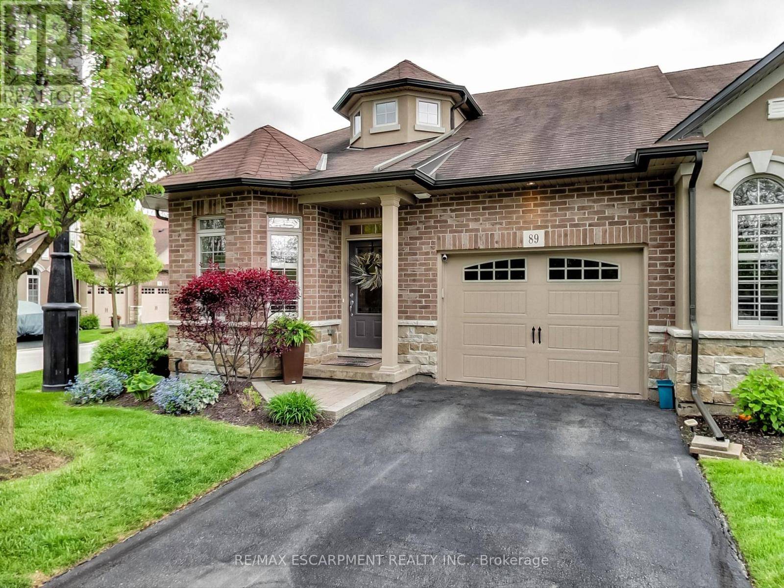 89 TOULON AVENUE, Hamilton (meadowlands), ON L9K0E7
