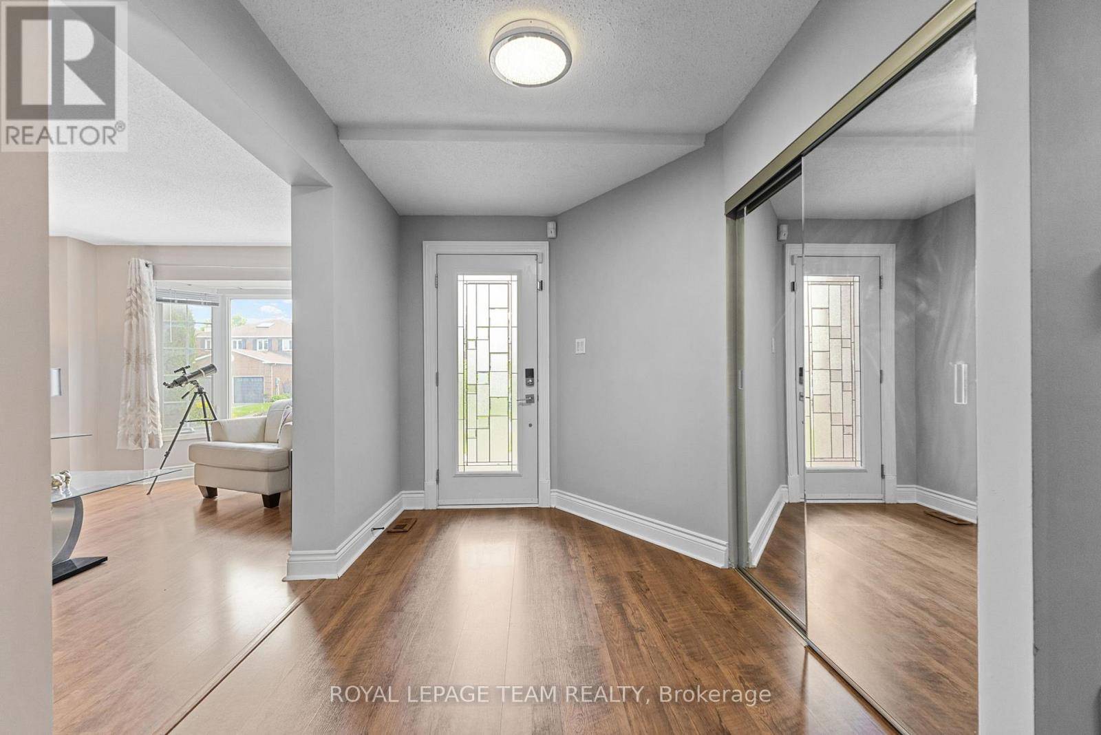 Ottawa, ON K2M1M8,81 CHICKASAW CRESCENT