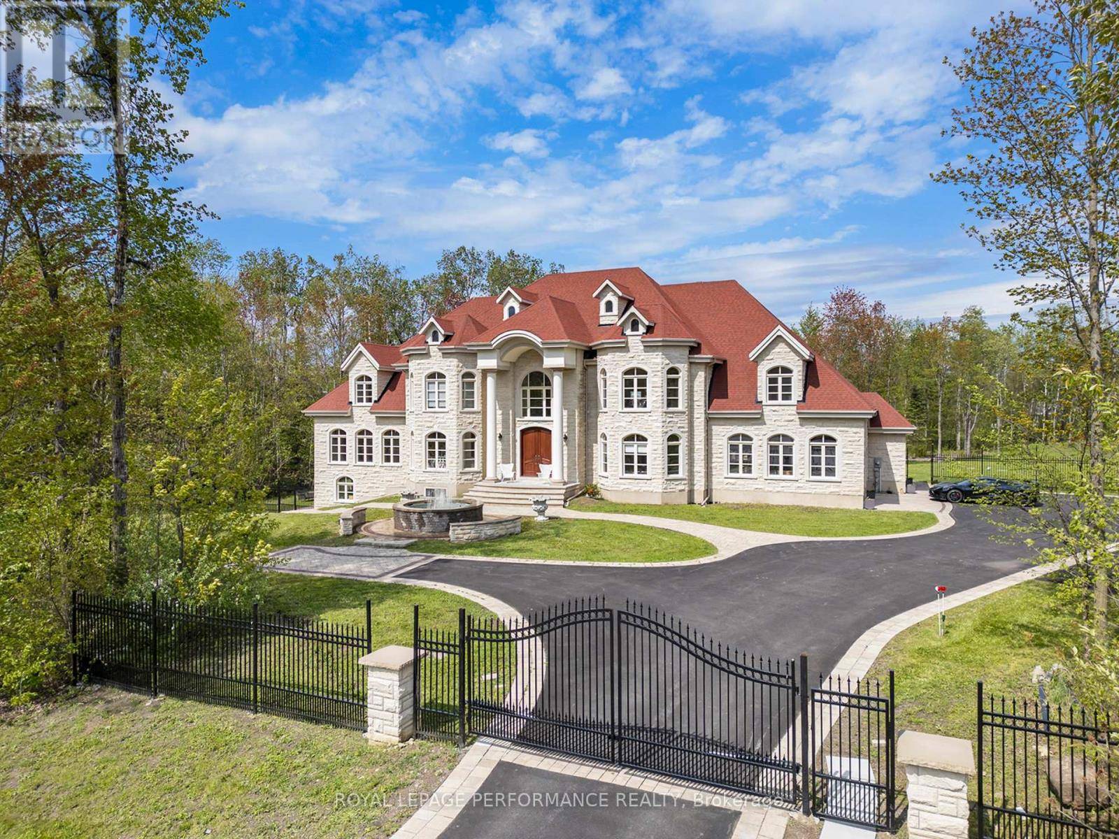 1413 BLACKHORSE COURT, Ottawa, ON K4M0A6