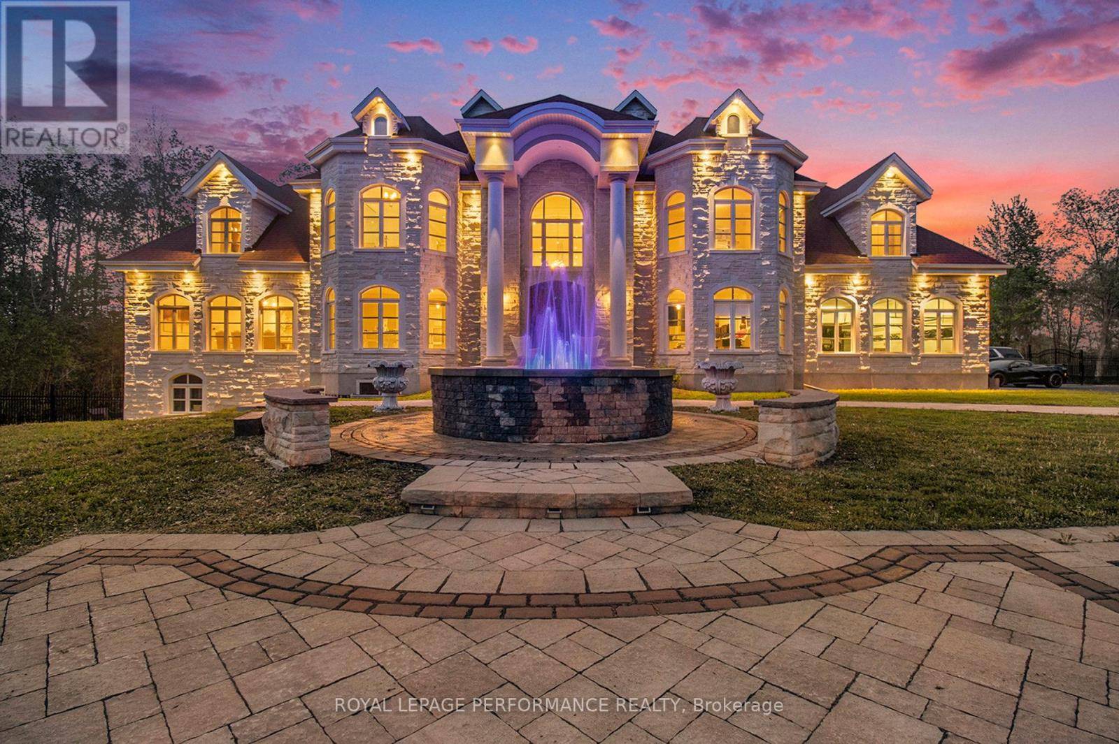 Ottawa, ON K4M0A6,1413 BLACKHORSE COURT