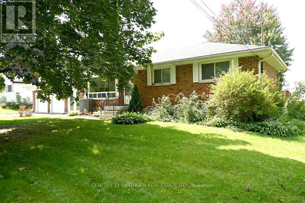 Belleville (belleville Ward), ON K8N4Z2,151 AVONLOUGH ROAD W