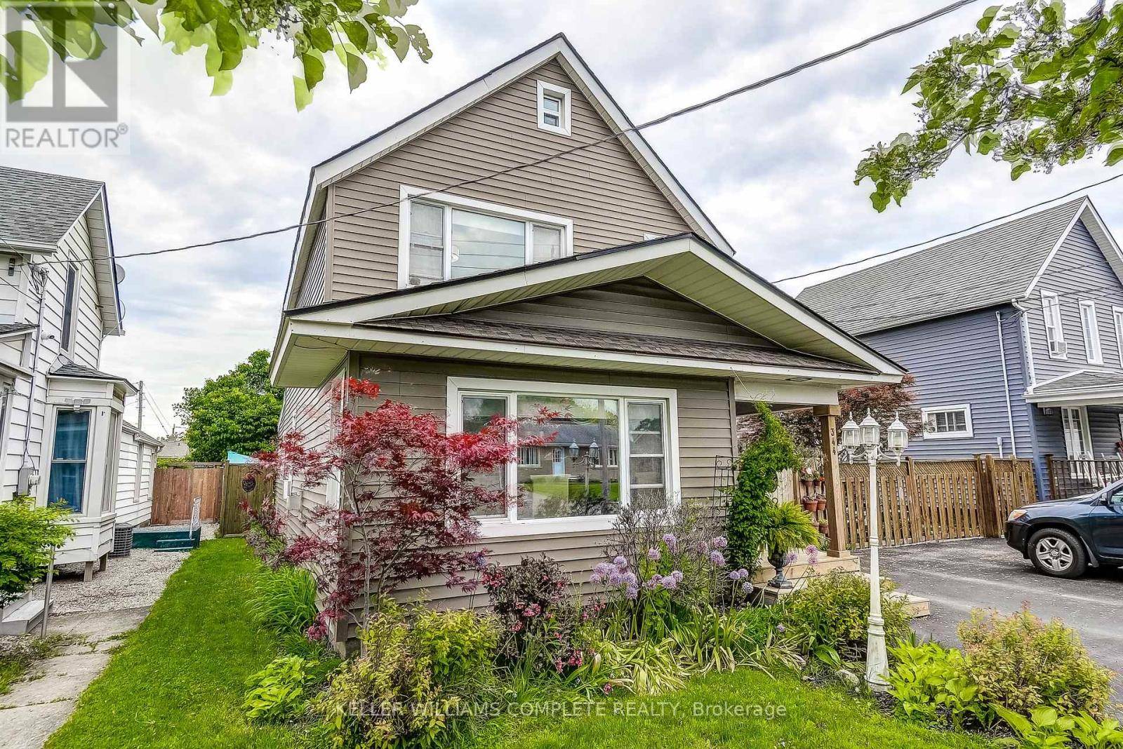Fort Erie (central), ON L2A2V8,344 PHIPPS STREET