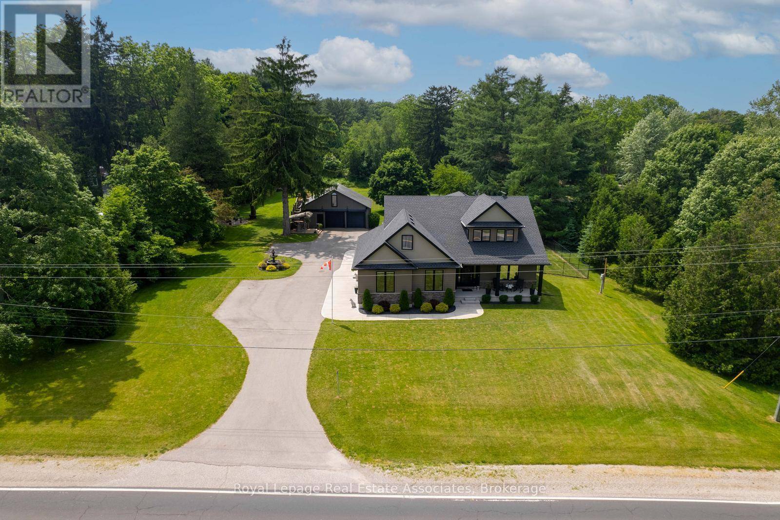 Central Elgin, ON N5H2R4,8037 SPRINGWATER ROAD