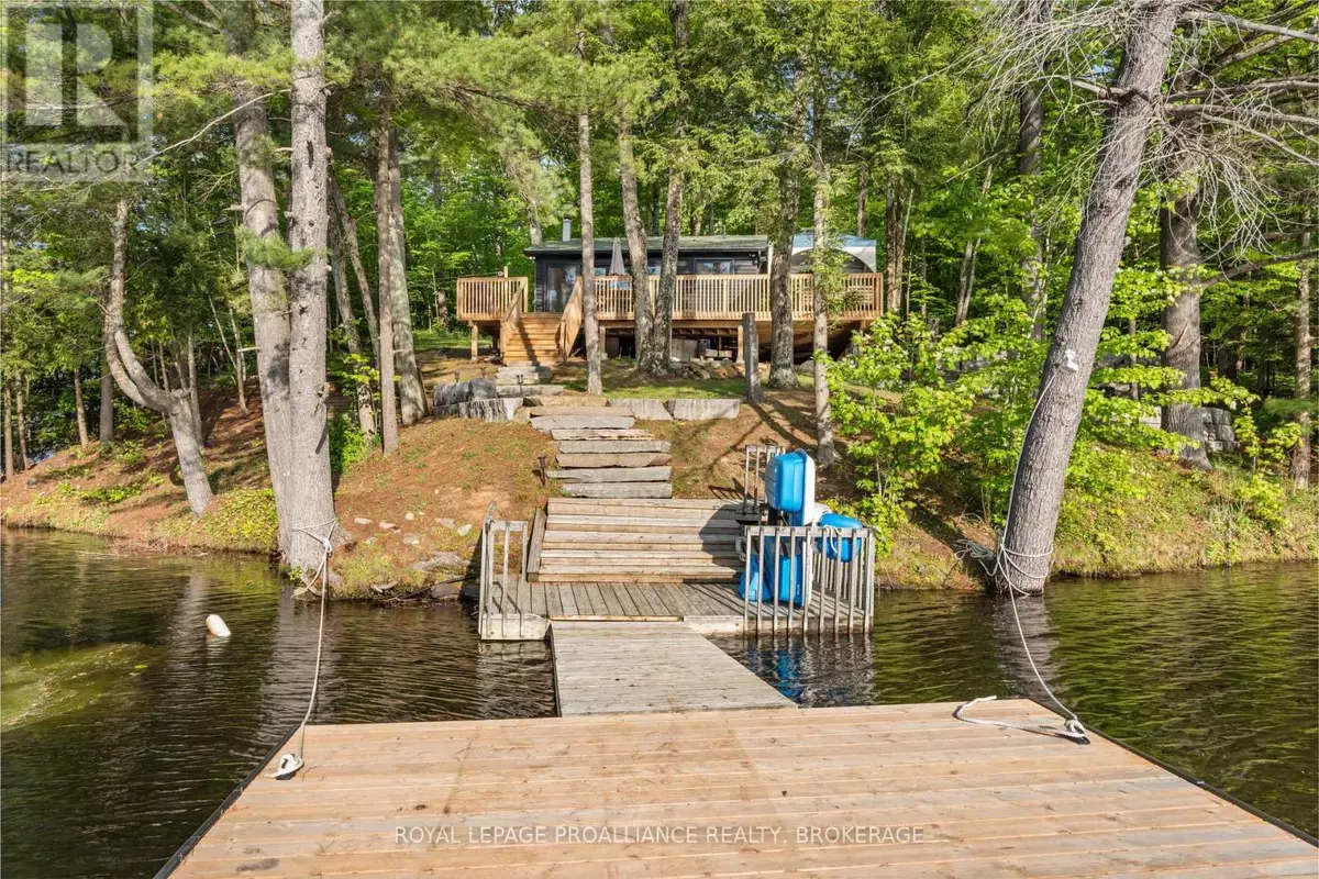 Frontenac (frontenac South), ON K0H2V0,55 OAK SHORES CRESCENT
