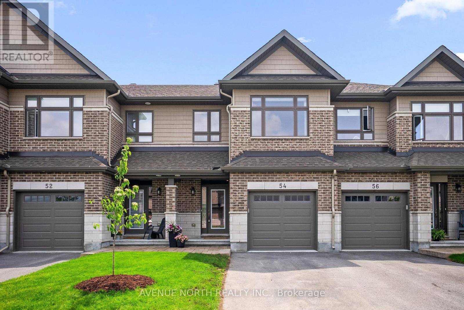 54 PORTER STREET, Ottawa, ON K2S2L9