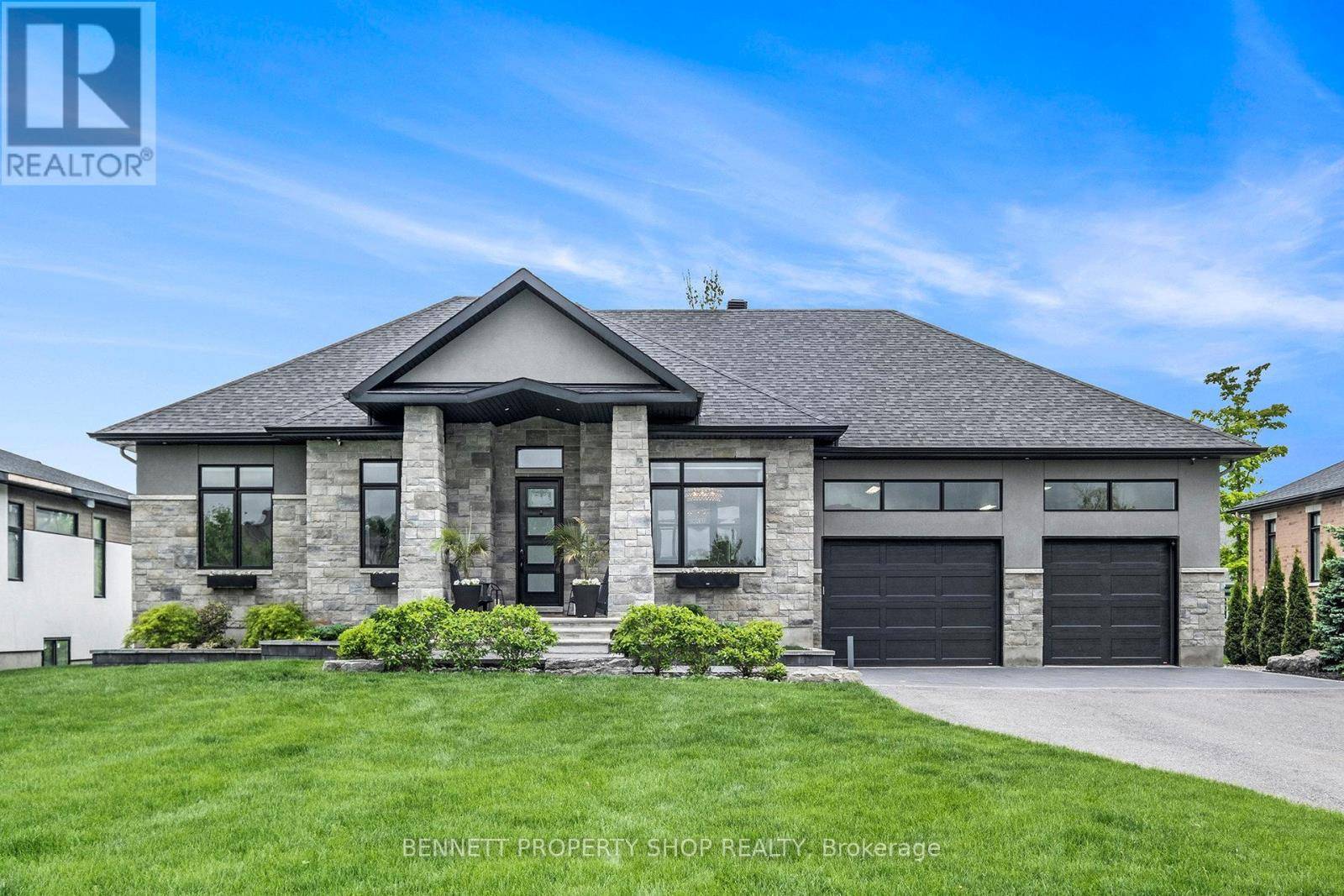 Ottawa, ON K4P0G2,396 SHOREWAY DRIVE