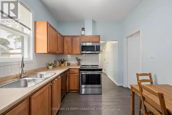 London East (east G), ON N5Y3A9,330 SALISBURY STREET