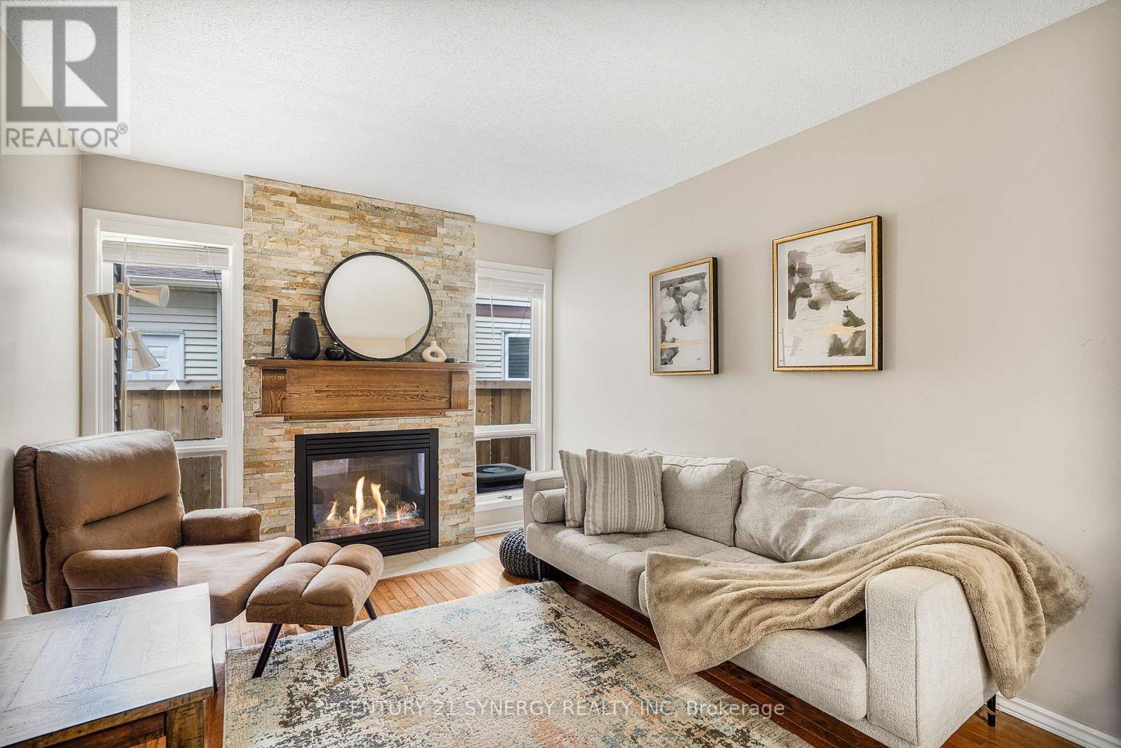Ottawa, ON K1E3G9,1395 LAURIN CRESCENT