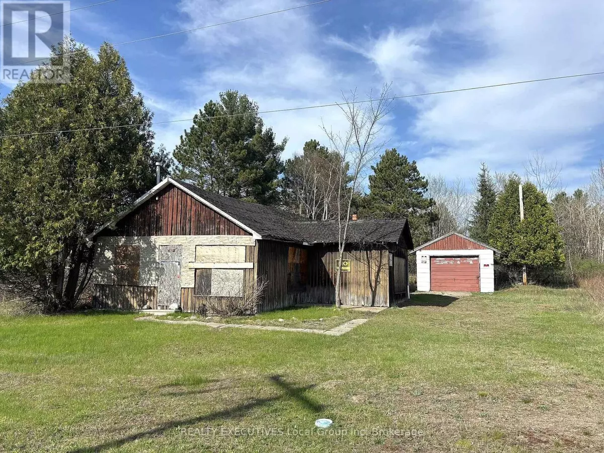 North Bay (ferris), ON P1B8Z4,18 PINEWOOD PARK DRIVE