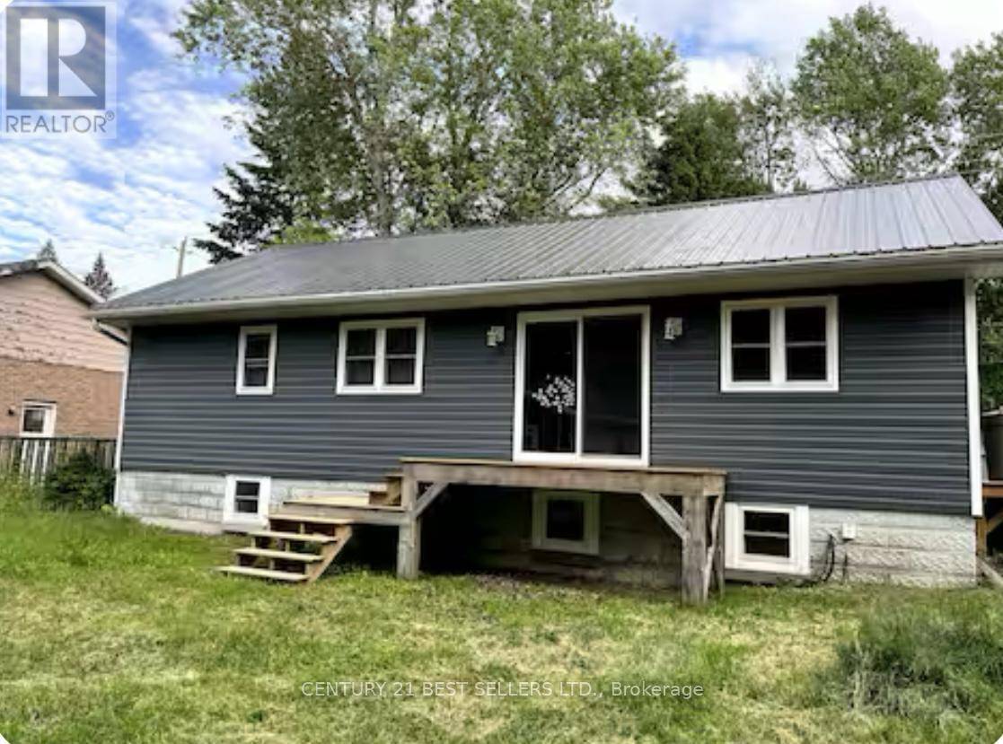 Bracebridge (macaulay), ON P1L1K3,253 MAPLE STREET