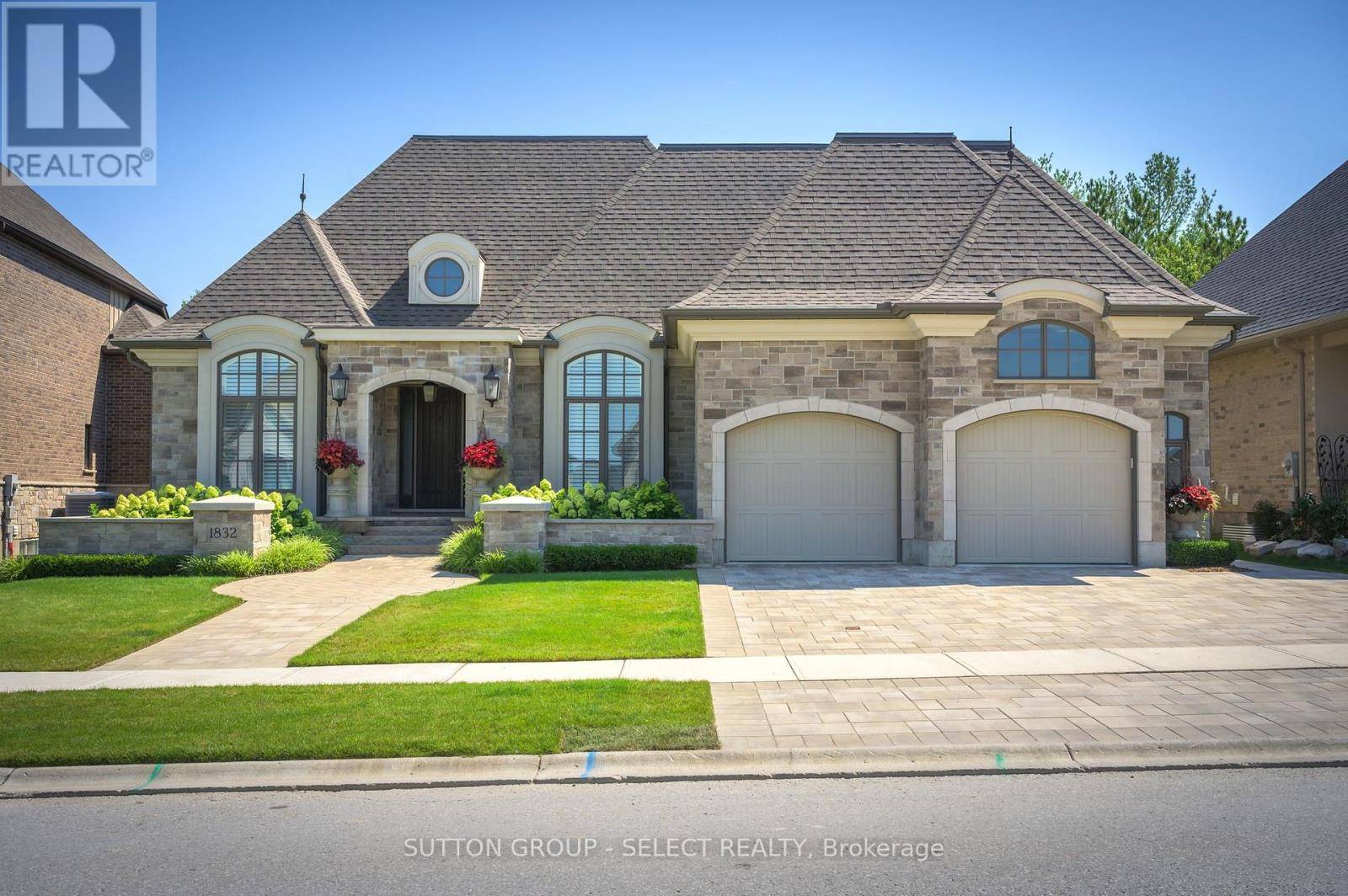 London South (south B), ON N6K0H9,1832 UPPER WEST AVENUE