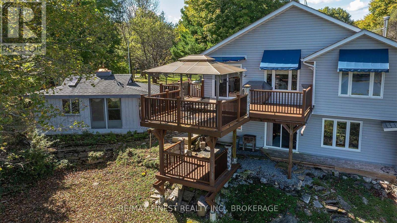 Frontenac (frontenac South), ON K0H2T0,4522 SILLS BAY ROAD