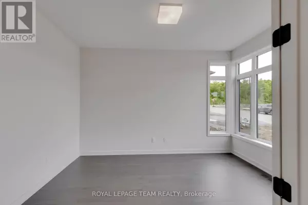 Ottawa, ON K2K0M5,405 POINT GREY TERRACE
