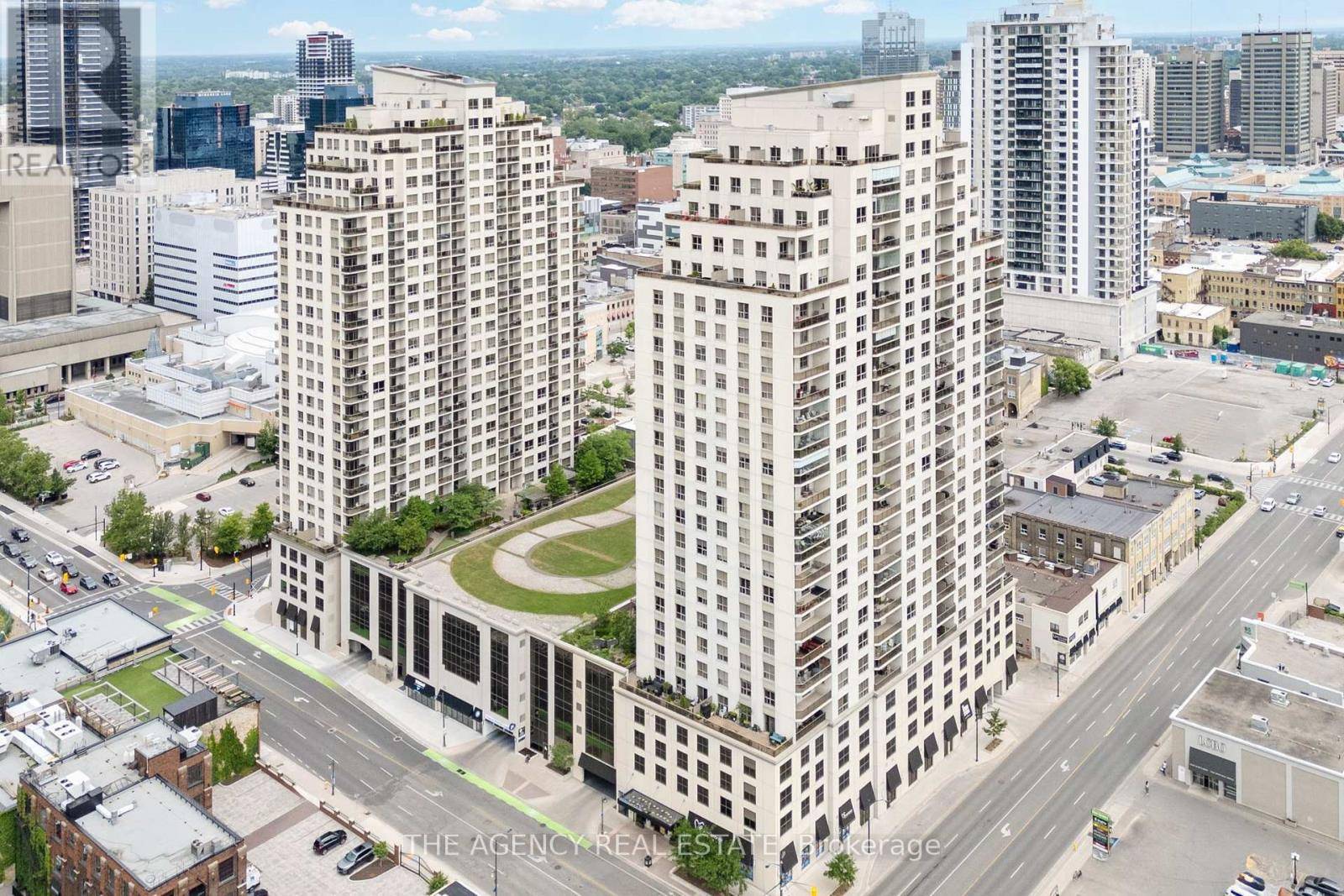 330 Ridout ST North #1701, London East (east K), ON N6A0A7