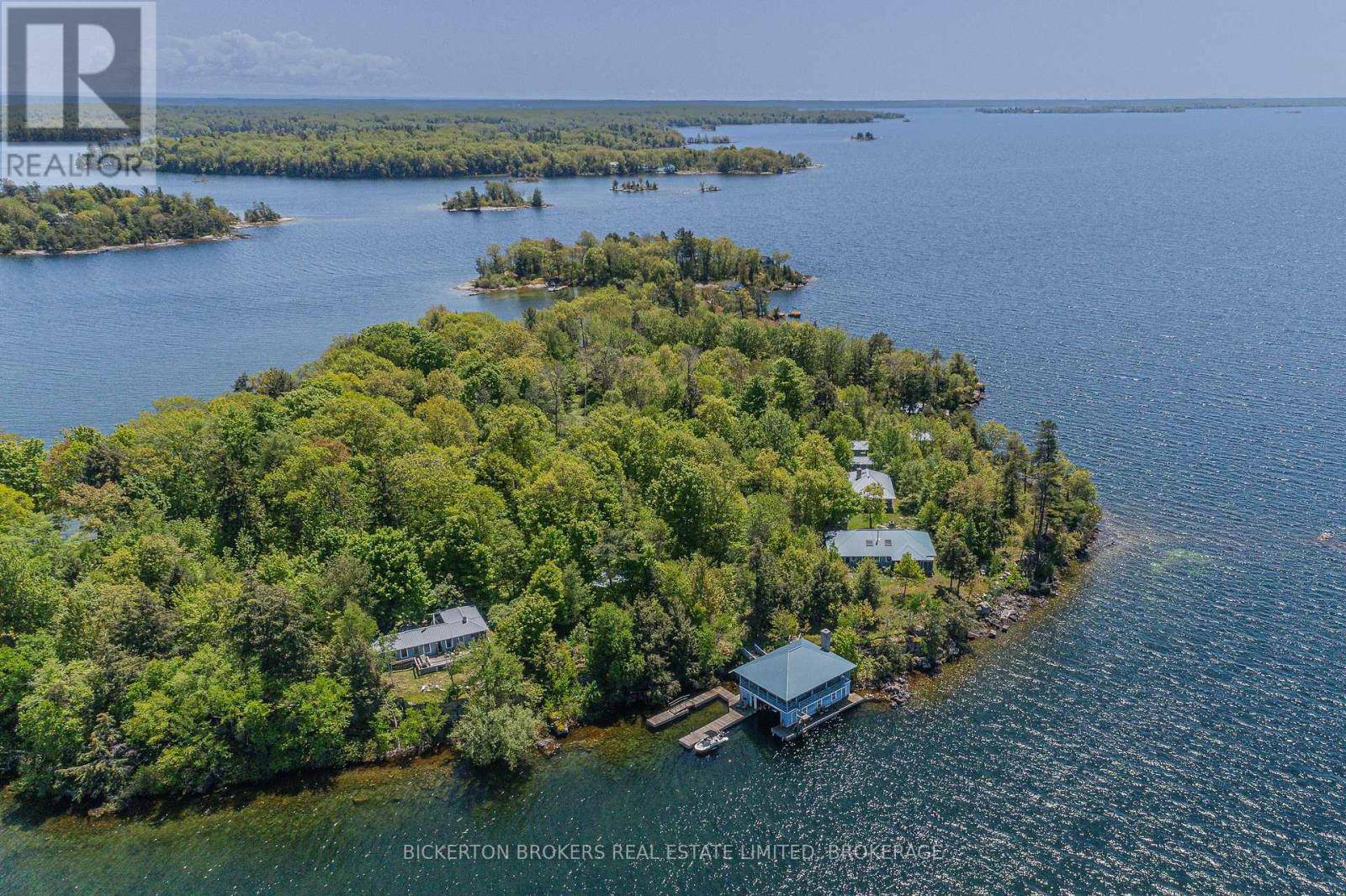 Leeds And The Thousand Islands, ON K0E1L0,16 HAY ISLAND