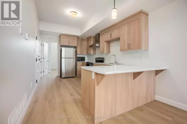 North Stormont, ON K0A1R0,89 Helen ST #B