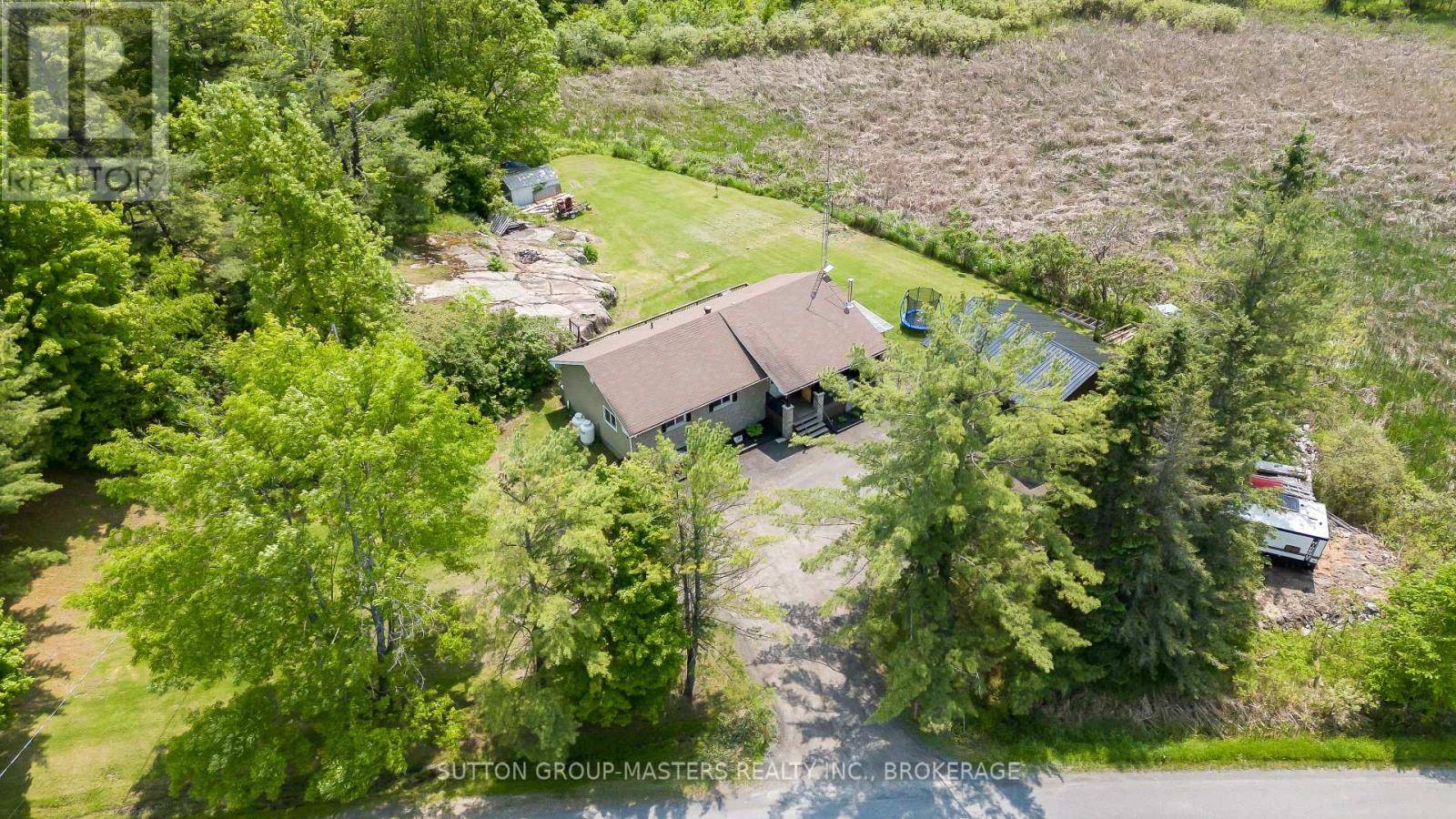 Frontenac (frontenac South), ON K0H1H9,2103 BURNT HILLS ROAD