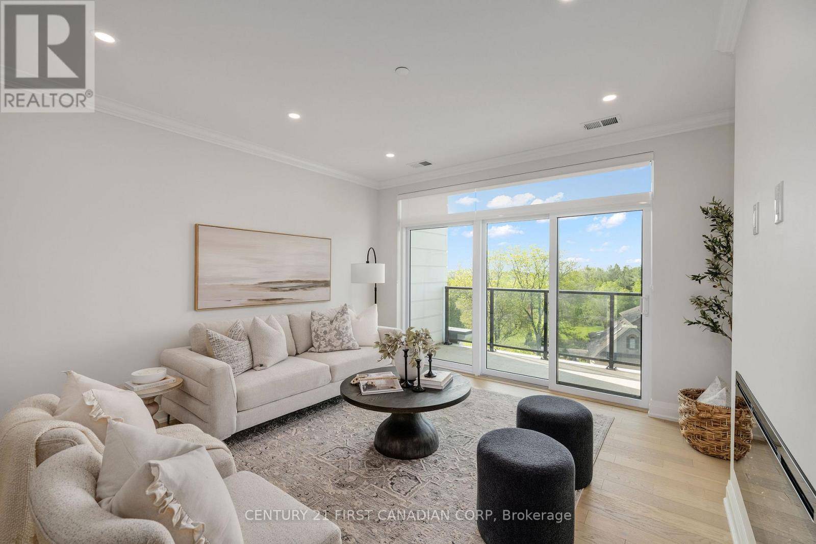 London South (south B), ON N6K0M4,1560 Upper West AVE #406