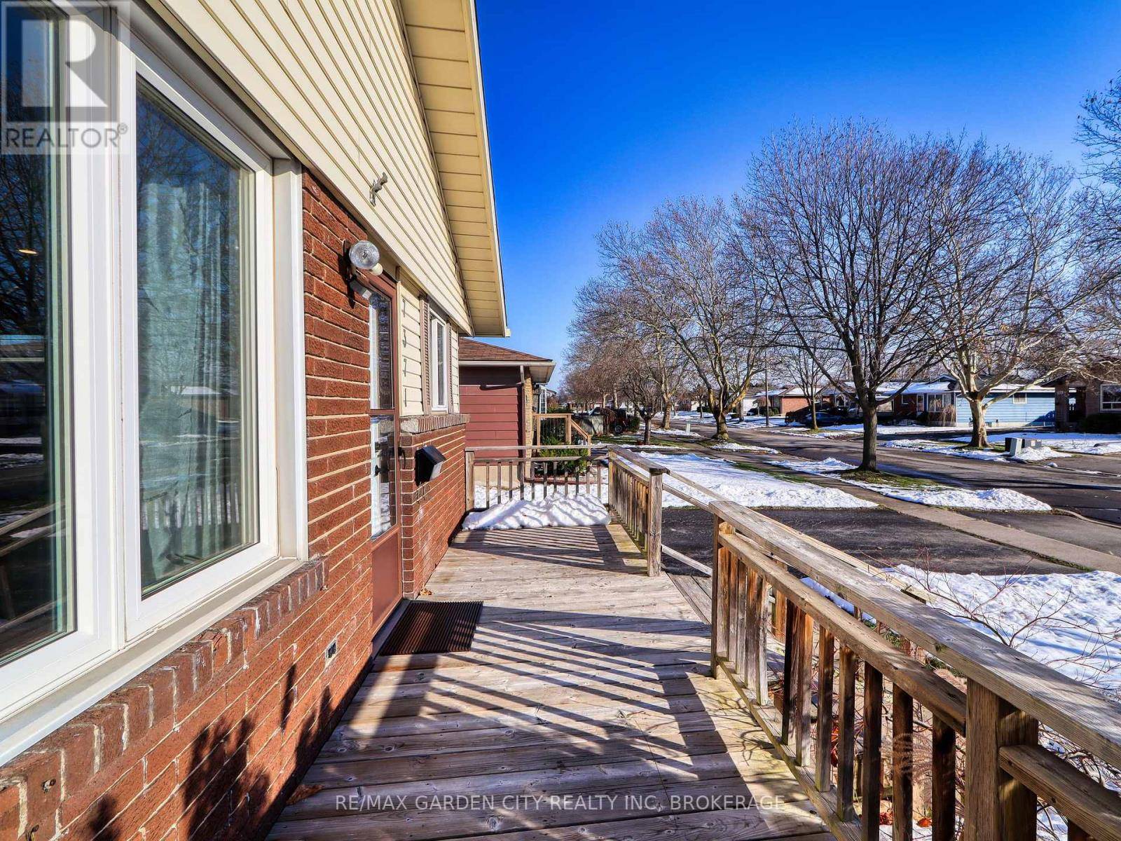 Niagara Falls (casey), ON L2J3T3,7371 NORTH DORSET PLACE